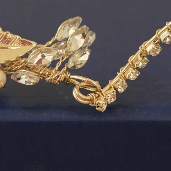 Women's Gold Bridal Headband - Picture 2 of 6